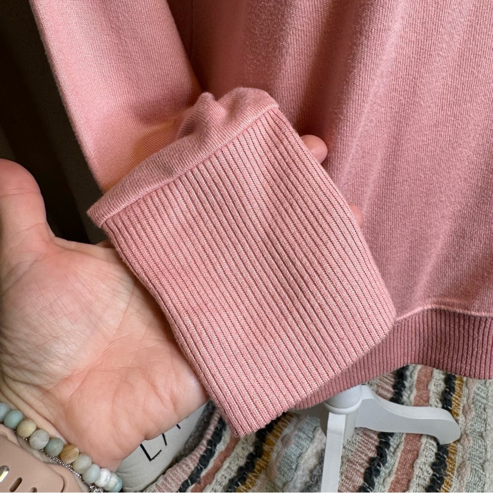 Time and Tru Pink Crew Neck Sweater Size M/L - Picture 3 of 10